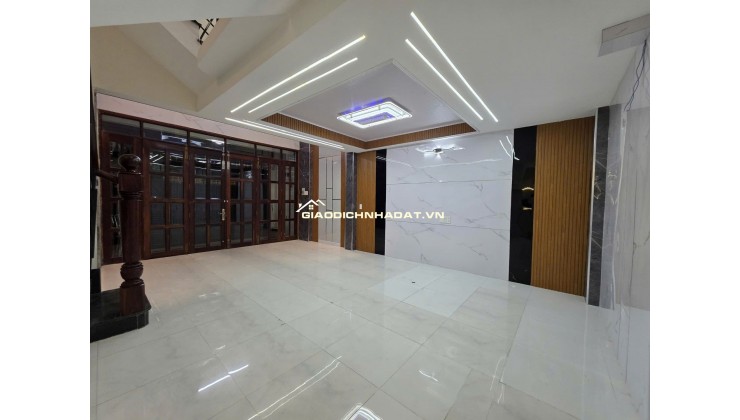 NHÀ ĐẸP 5 TẦNG HXH ĐƯỜNG LẠC LONG QUÂN, Q11 - GIÁ CHÍNH CHỦ